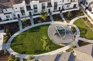 2002 Bluestone Cir, Chula Vista, CA 91913 - Photo 43