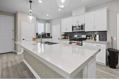 2002 Bluestone Circle, Chula Vista, CA 91913 - Photo 9