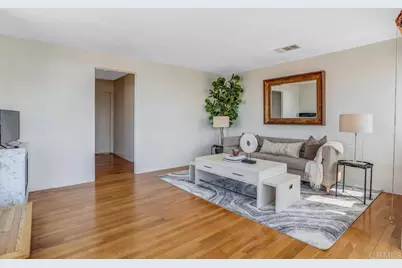 2204 2206 Albatross Street, San Diego, CA 92101 - Photo 3