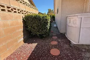 1389 Pepper Tree Dr, Hemet, CA 92545 - Photo 19