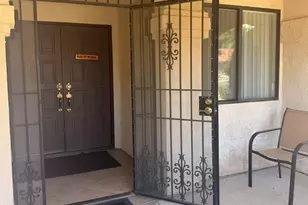 1389 Pepper Tree Dr, Hemet, CA 92545 - Photo 3