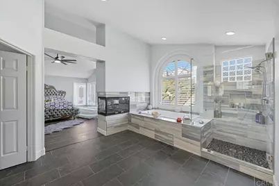 23746 Via Segovia, Murrieta, CA 92562 - Photo 19