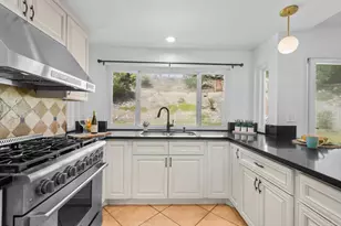 1002 Cholla Pl, Chula Vista, CA 91910 - Photo 11