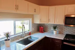 158 E L St, Chula Vista, CA 91911 - Photo 11