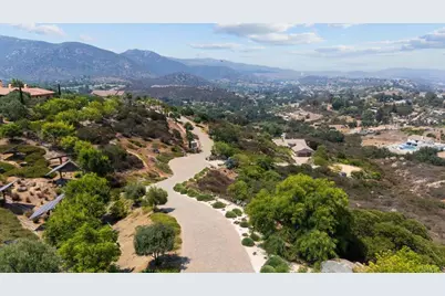 5102 Espinoza Road, El Cajon, CA 92021 - Photo 7