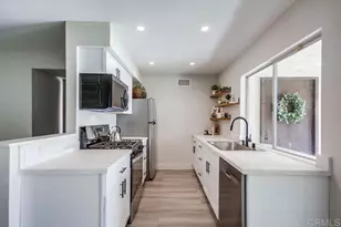 6878 Navajo Rd, San Diego, CA 92119 - Photo 17