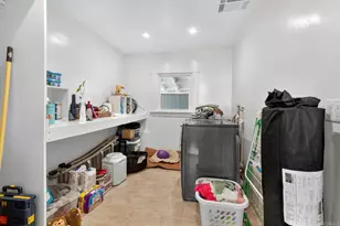 2930 Copley Ave, San Diego, CA 92116 - Photo 17