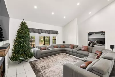 9309 Hillside, Spring Valley, CA 91977 - Photo 11