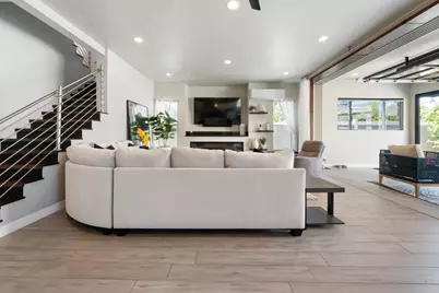 1270 Emerald Street, San Diego, CA 92109 - Photo 5