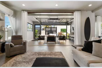 1270 Emerald Street, San Diego, CA 92109 - Photo 15