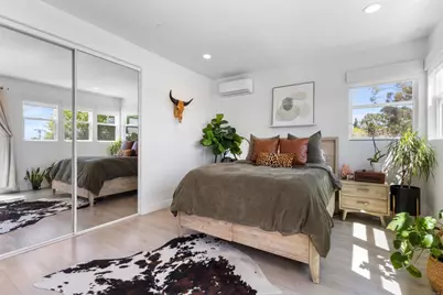 1270 Emerald Street, San Diego, CA 92109 - Photo 27