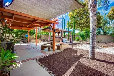 39685 Almansa, Murrieta, CA 92562 - Photo 33