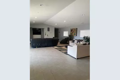 449 Skylark Dr, San Bernardino, CA 92405 - Photo 13