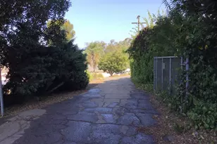 10979 Skywood Dr, El Cajon, CA 92020 - Photo 45