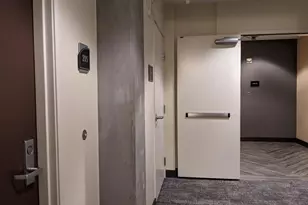 801 Ash St, San Diego, CA 92101 - Photo 21