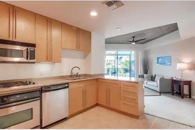 801 Ash St #205, San Diego, CA 92101 - Photo 7