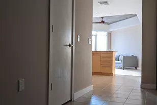 801 Ash St, San Diego, CA 92101 - Photo 5