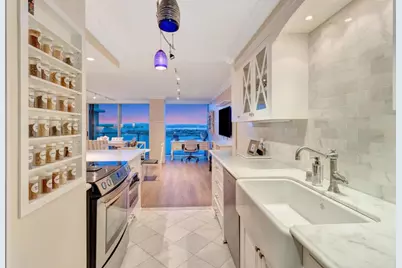 1820 Avenida Del Mundo #1506, Coronado, CA 92118 - Photo 13