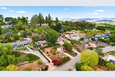 11724 Shadow Valley Road, El Cajon, CA 92020 - Photo 51