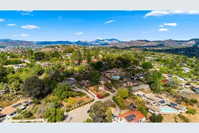 11724 Shadow Valley Road, El Cajon, CA 92020 - Photo 57