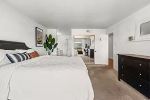 10400 Caminito Cuervo, San Diego, CA 92108 - Photo 13