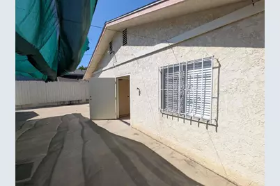 2130 E 8th St, National City, CA 91950 - Photo 11