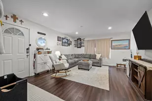 1420 Hilltop Dr, Chula Vista, CA 91911 - Photo 9