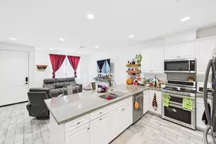 1922 Corte Zafiro, Chula Vista, CA 91913 - Photo 3