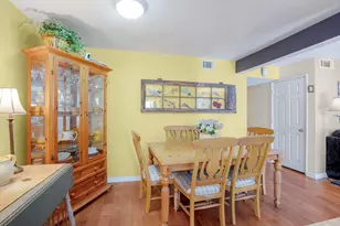 2536 White Oak Pl, Escondido, CA 92027 - Photo 11