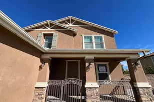 37052 Whispering Hills Dr, Murrieta, CA 92563 - Photo 3