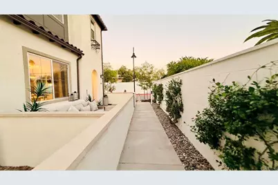 1319 Yannis Court, El Cajon, CA 92019 - Photo 9