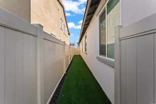 1788 Iris Cir, San Jacinto, CA 92583 - Photo 33