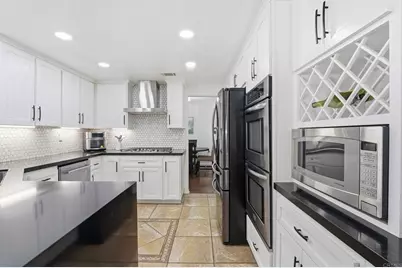 2505 Whispering Palms Loop, Chula Vista, CA 91915 - Photo 13