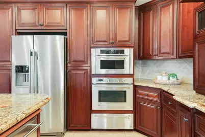 2438 Ocean Street, Carlsbad, CA 92008 - Photo 27