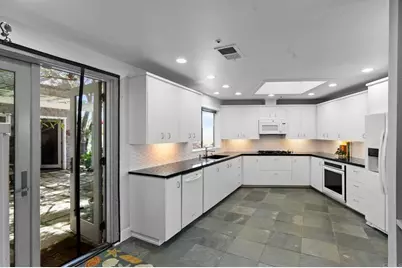 14645 High Valley Road, Poway, CA 92064 - Photo 11