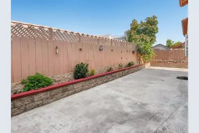 1527 Avenida Rosa, Chula Vista, CA 91911 - Photo 29