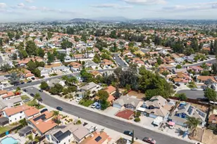 39938 Pearl Dr, Murrieta, CA 92563 - Photo 35