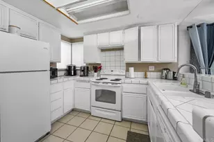 2157 Kings View Cir, Spring Valley, CA 91977 - Photo 11