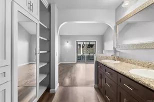 5667 Adobe Falls Rd, San Diego, CA 92120 - Photo 23