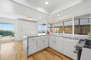 3890 Vista Campana, Oceanside, CA 92057 - Photo 13