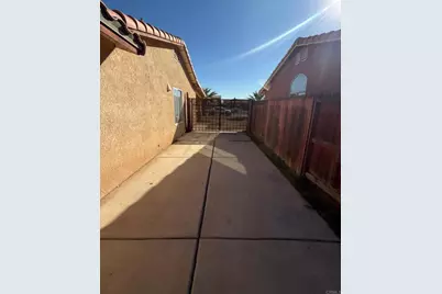 26 W Pheasant Street, Heber, CA 92249 - Photo 5