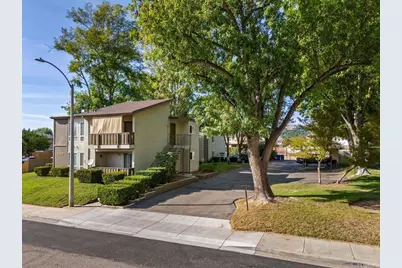 2528 White Oak Place #5, Escondido, CA 92027 - Photo 17