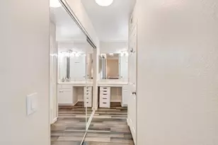 2528 White Oak Pl, Escondido, CA 92027 - Photo 9