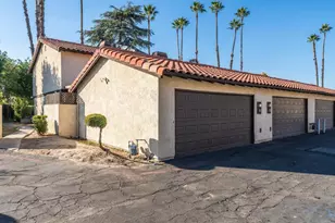 1097 Santo Antonio Dr, Colton, CA 92324 - Photo 33