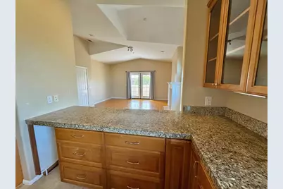 535 F Avenue #4, Coronado, CA 92118 - Photo 71