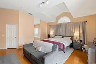 535 F Ave, Coronado, CA 92118 - Photo 33