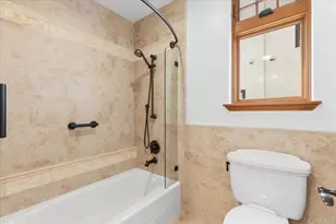 1045 Van Nuys St, San Diego, CA 92109 - Photo 21