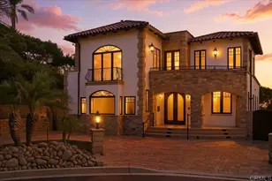 1045 Van Nuys St, San Diego, CA 92109 - Photo 1