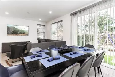 12835 W Hemingway Drive, San Fernando, CA 91340 - Photo 7