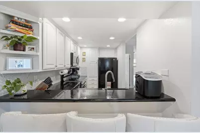 3711 Balboa #B, San Diego, CA 92117 - Photo 13